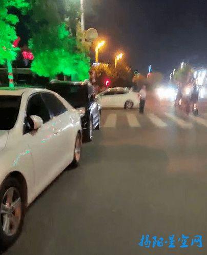停车爆料视频,视频揭露惊人一幕  第3张